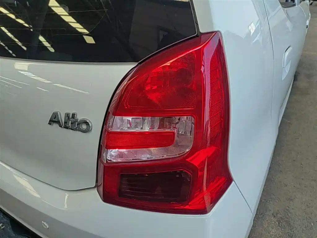 Suzuki Alto 2015 — фото 8