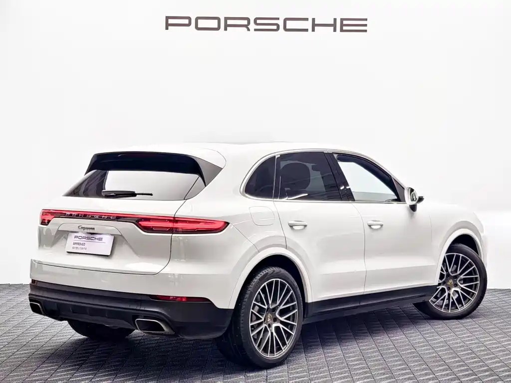 Porsche Cayenne 2020 — фото 5