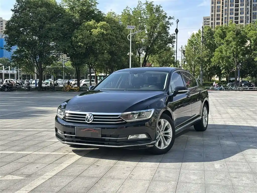 Volkswagen Magotan 2017 — фото 1