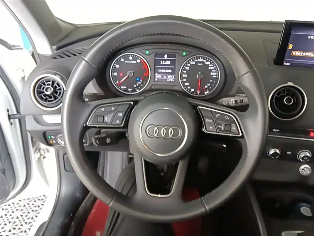 Audi A3 2021 — фото 11