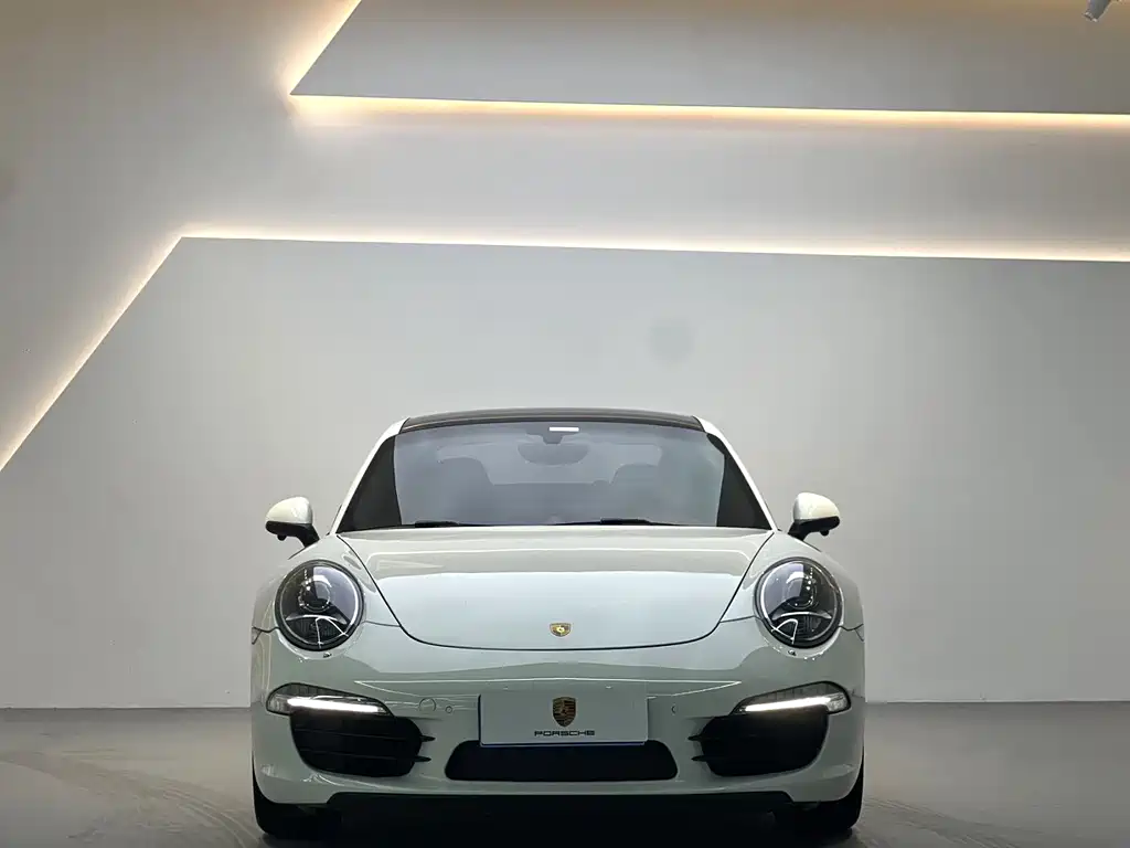 Porsche 911 2015 — фото 2