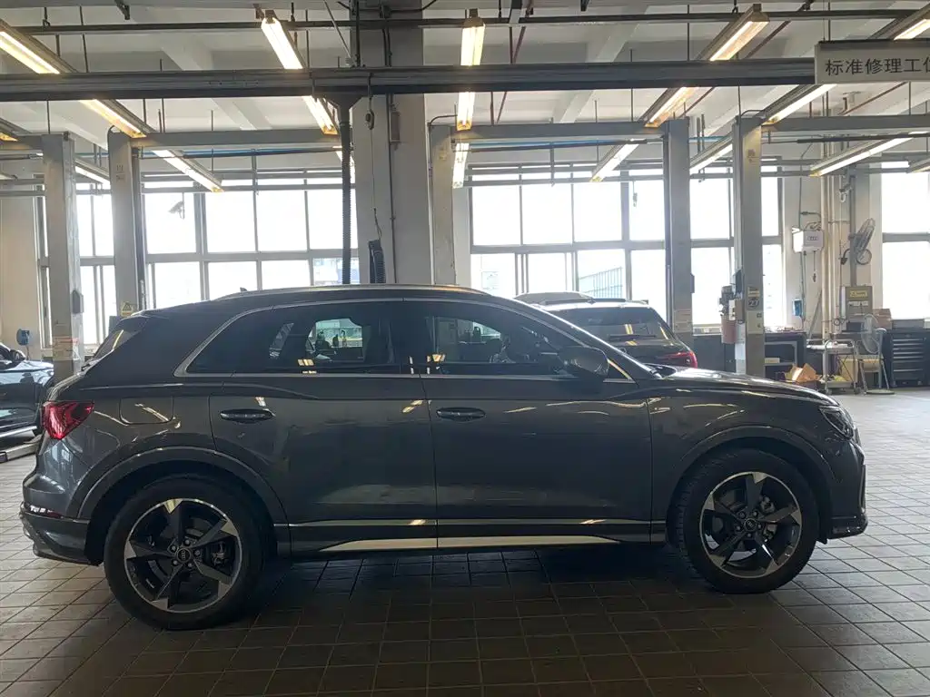 Audi Q3 2023