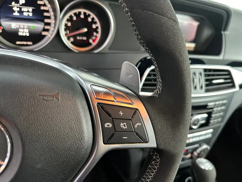 Mercedes-Benz C-Class AMG 2014 — фото 9