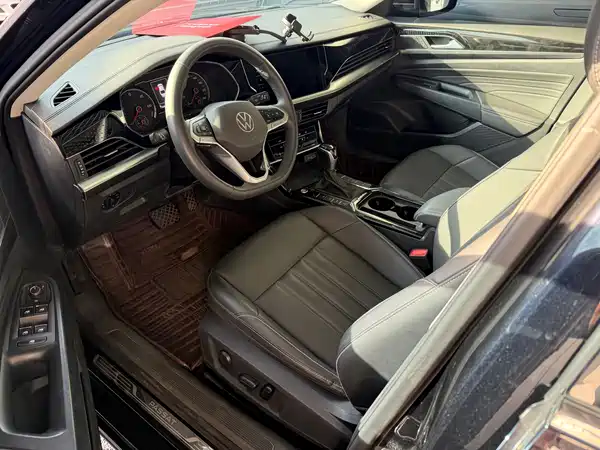 Volkswagen Passat Plug-In Hybrid 2022