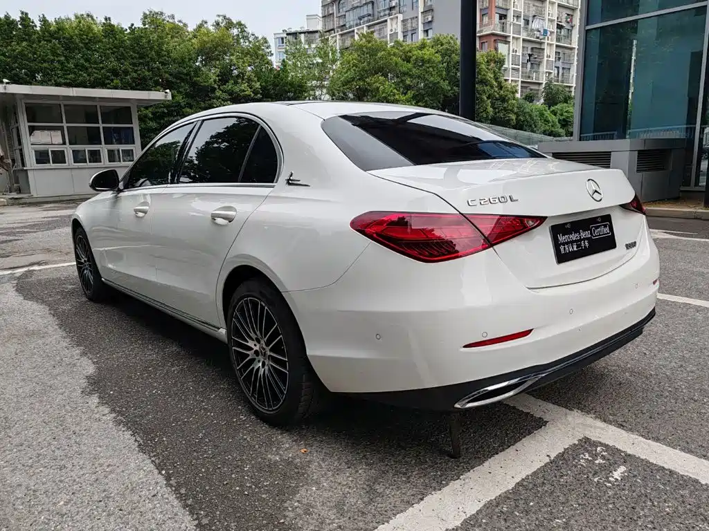 Mercedes-Benz C-Class 2022
