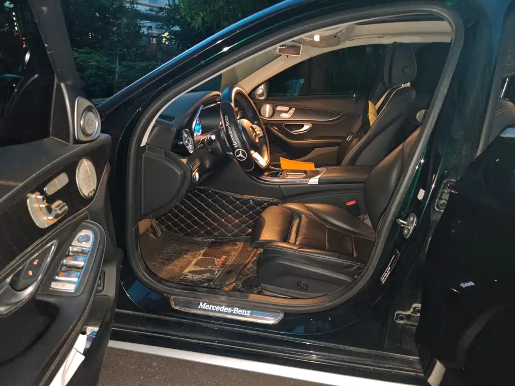 Mercedes-Benz C-Class 2020