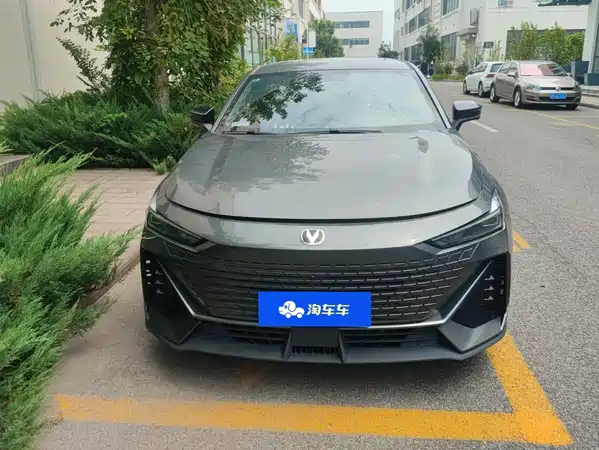 Changan UNI-V 2024