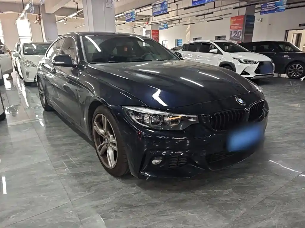 BMW 4 Series 2018 — фото 22