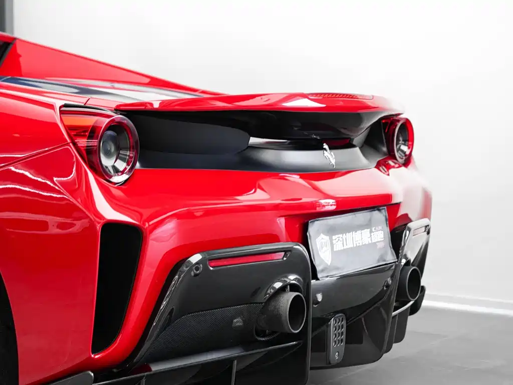 Ferrari 488 2019 — фото 12