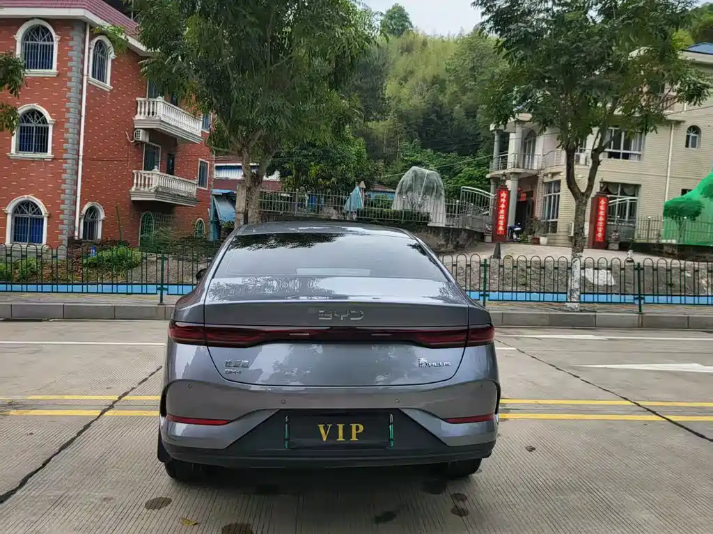 BYD Qin PLUS 2025 — фото 11