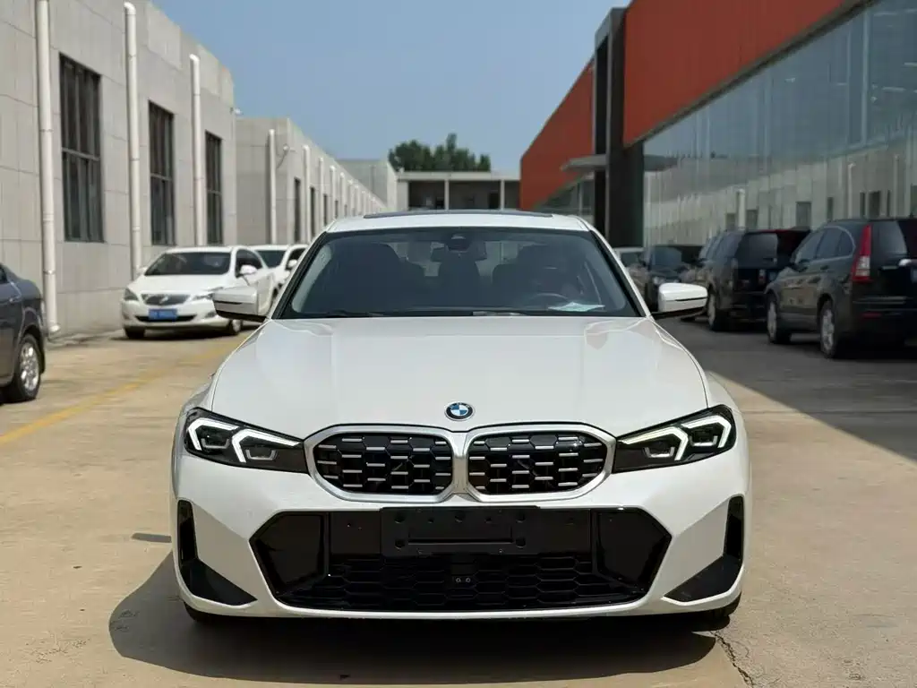 BMW 3 Series 2024