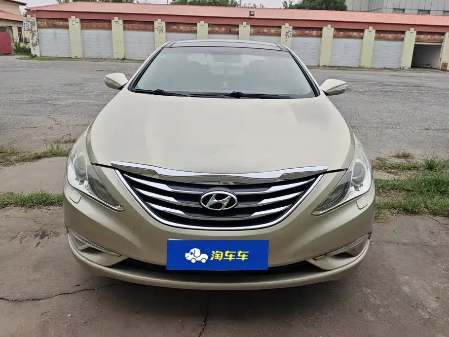 Hyundai Sonata 2013 — фото 2