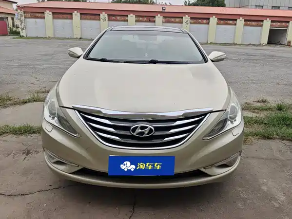 Hyundai Sonata 2013