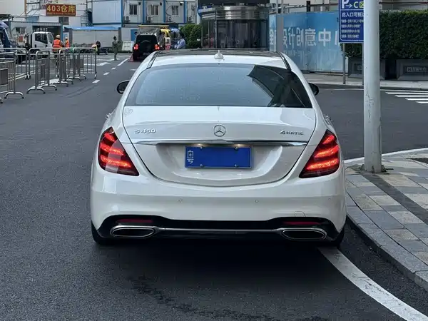 Mercedes-Benz S-Class 2018