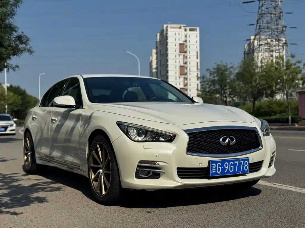 Infiniti Q50L 2016 — фото 5