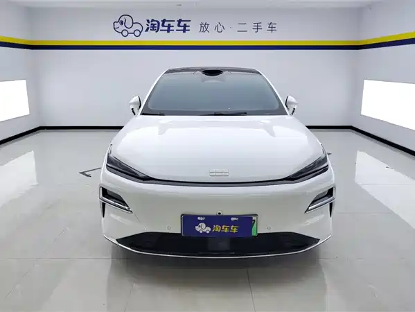 Geely Galaxy Starshine 8 2025