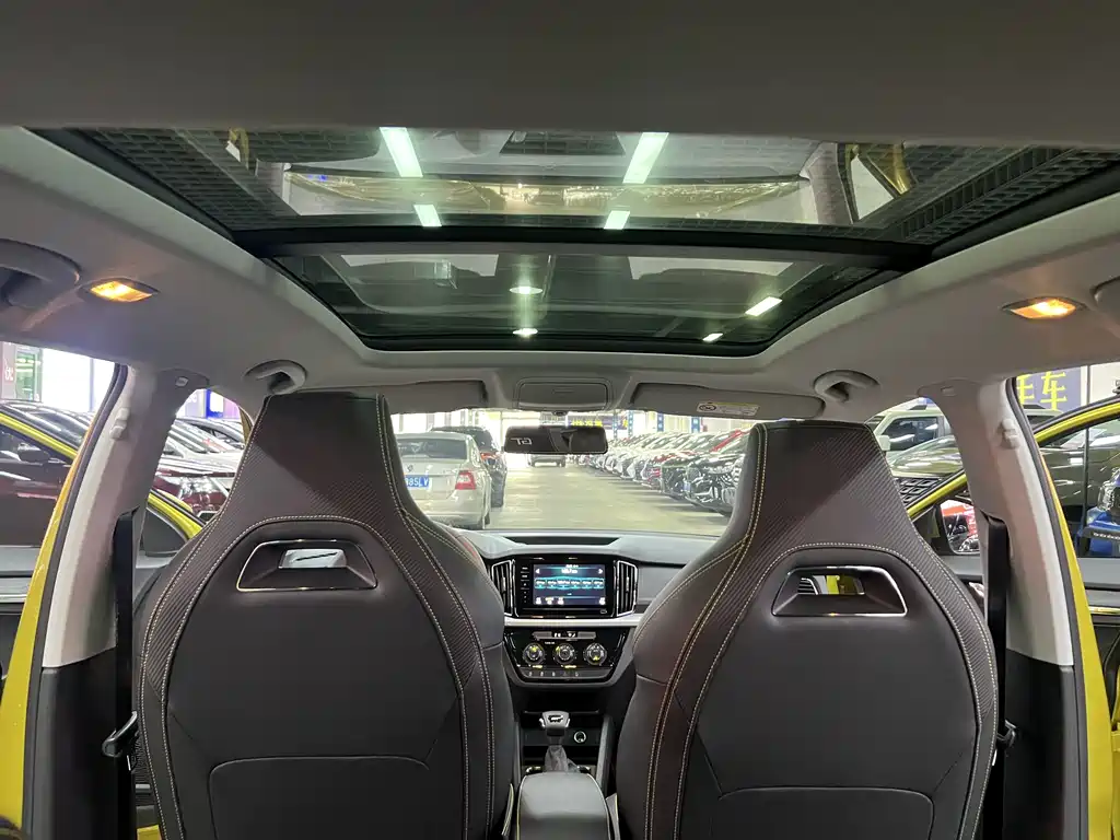 Skoda Kamiq 2020 — фото 15