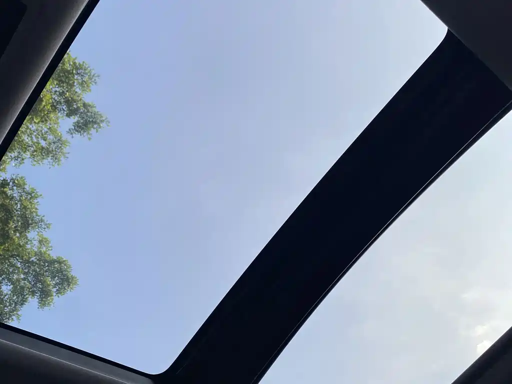 Lexus RX 2022 — фото 19