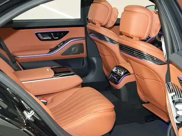 Mercedes-Benz S-Class 2023