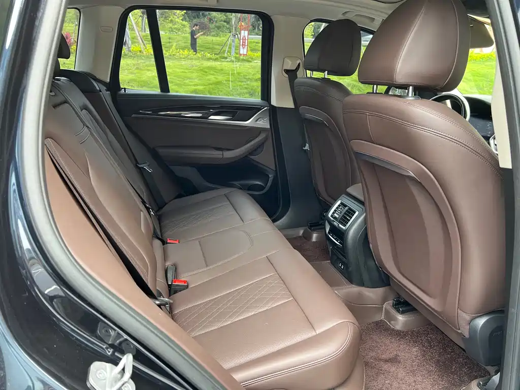 BMW X3 2022 — фото 10