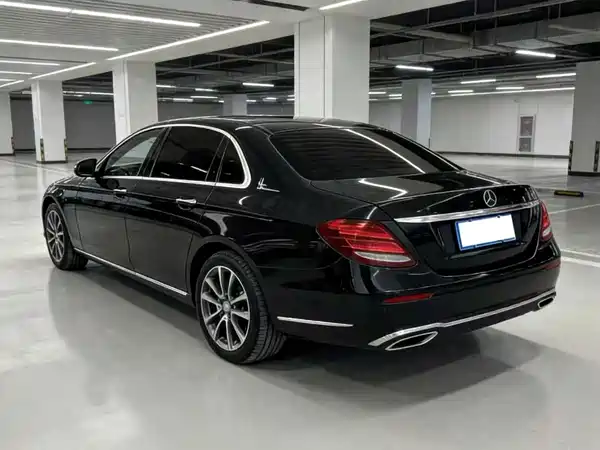 Mercedes-Benz E-Class 2016