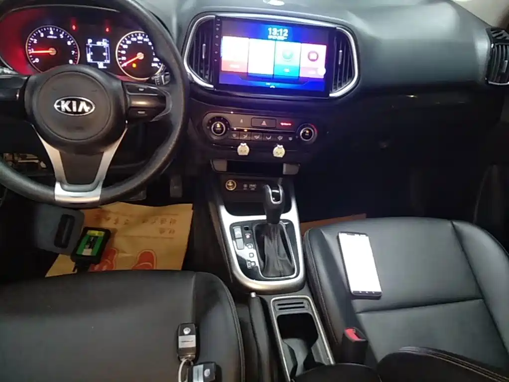 Kia KX3 Proud Running 2016 — фото 14