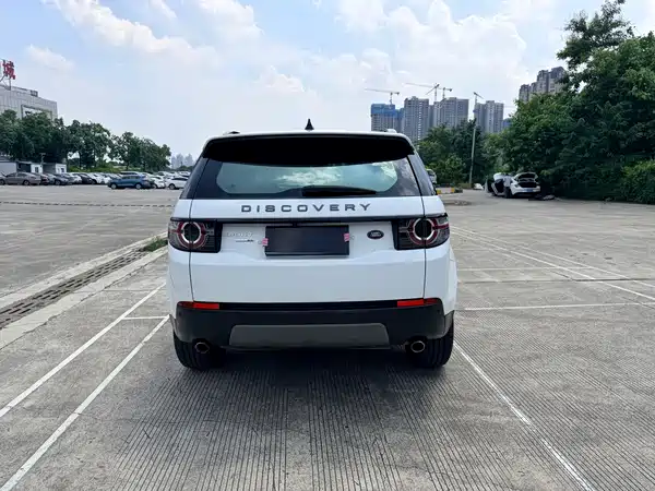 Land Rover Discovery Sport 2017