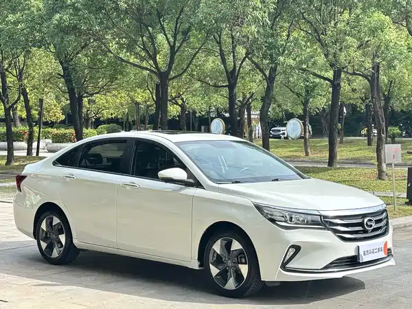 GAC Trumpchi GA4 2018