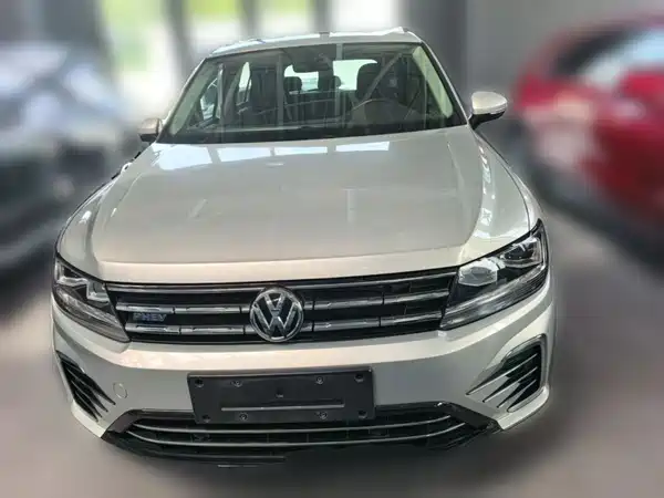 Volkswagen Tiguan L Plug-In Hybrid 2020