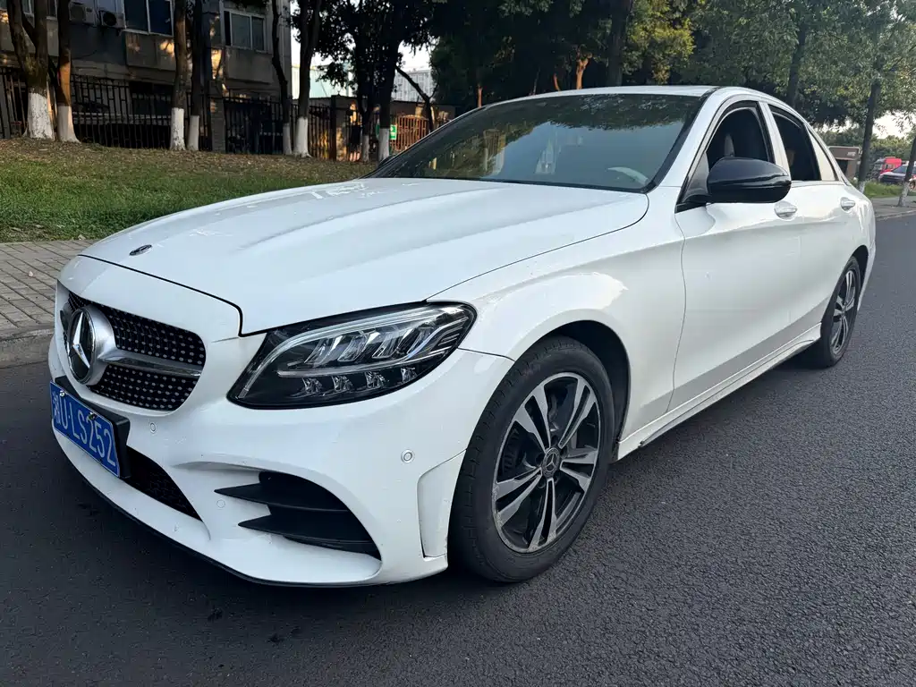 Mercedes-Benz C-Class 2019