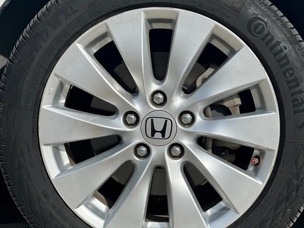 Honda Accord 2016 — фото 10