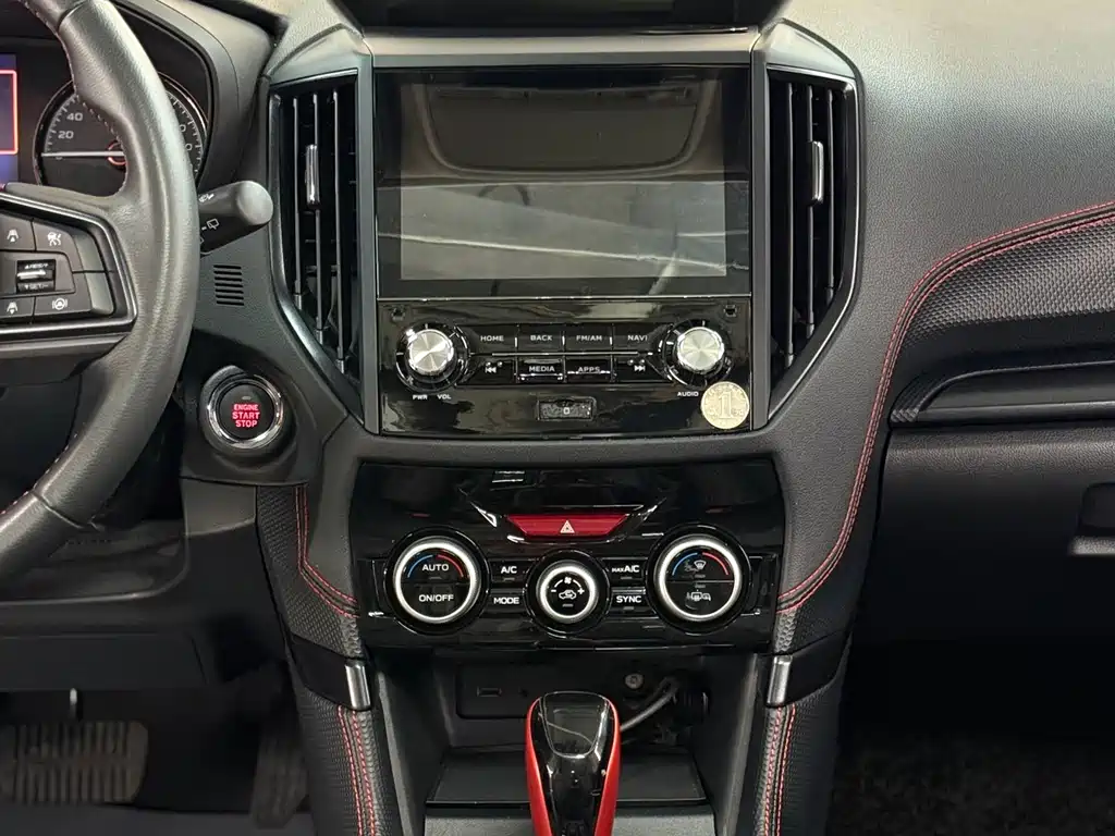 Subaru Forester 2025 — фото 18
