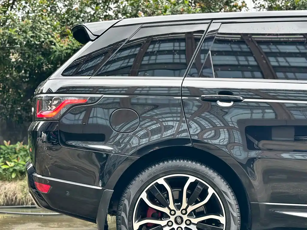 Land Rover Sport 2021 — фото 10