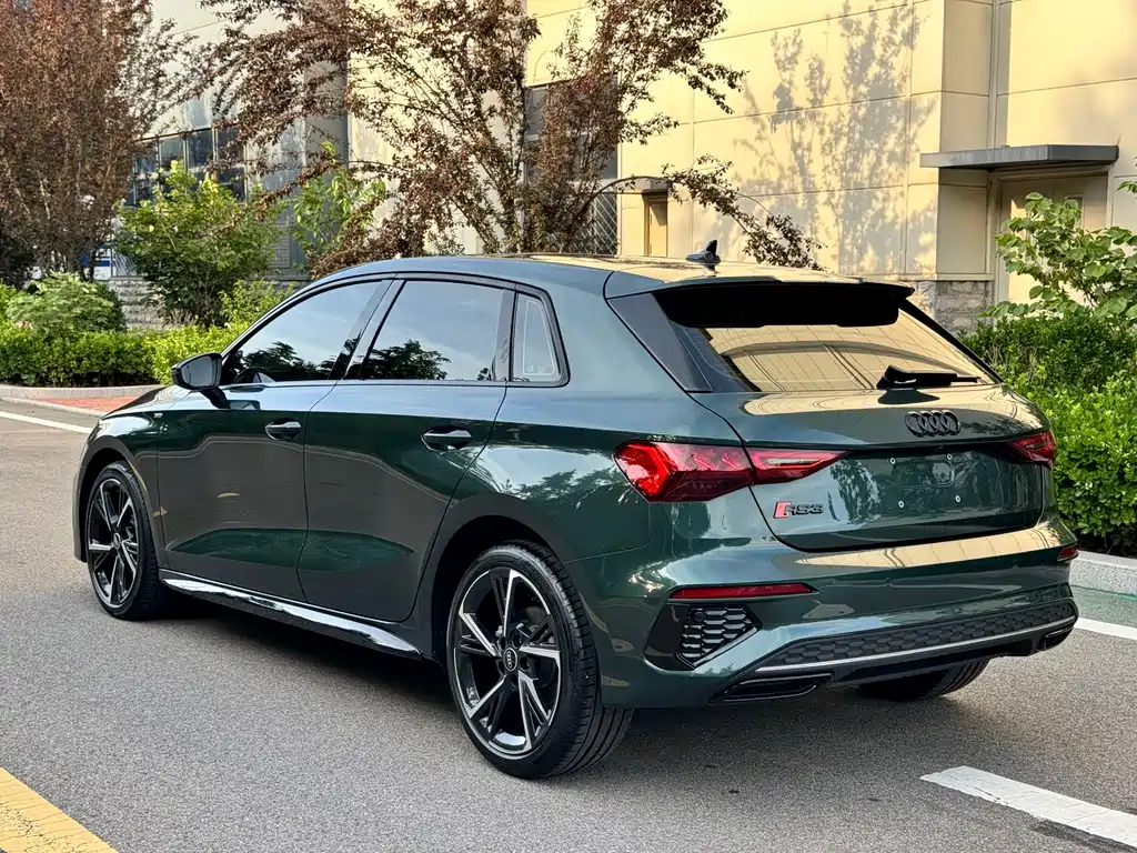 Audi A3 2023 — фото 4