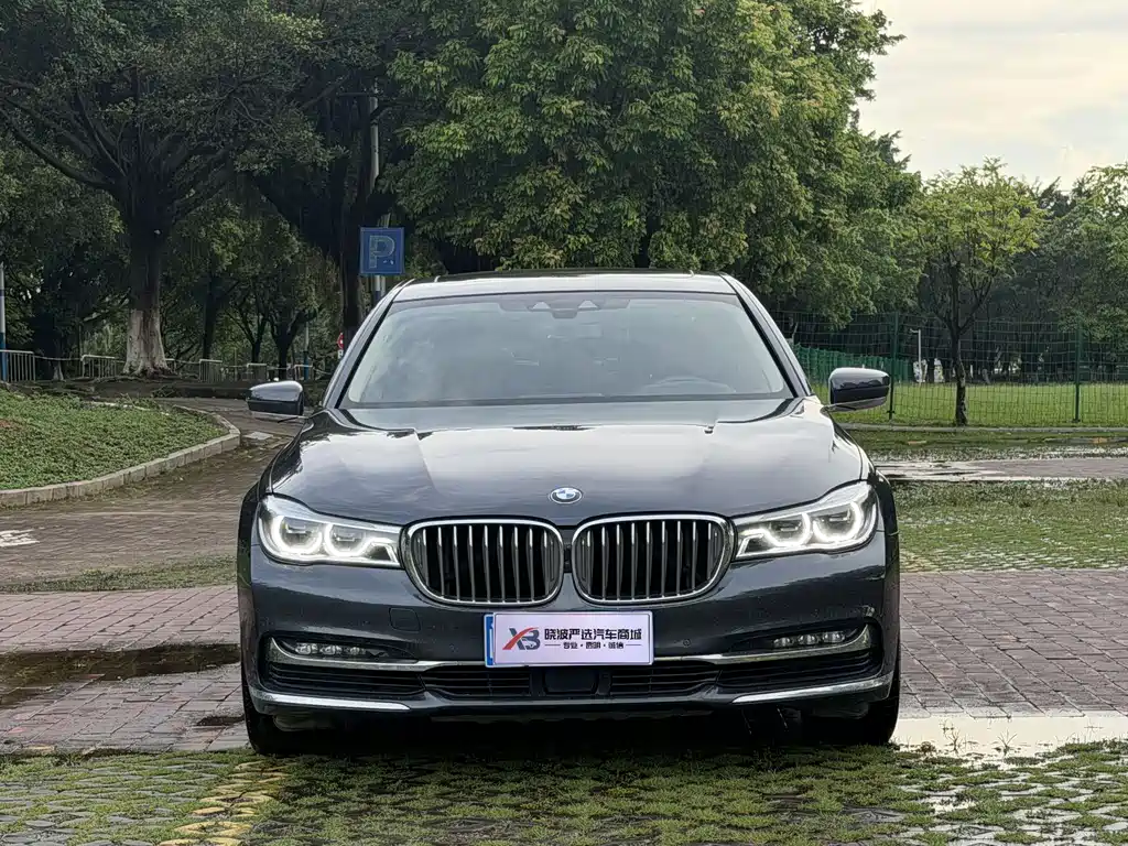 BMW 7 Series 2019 — фото 3