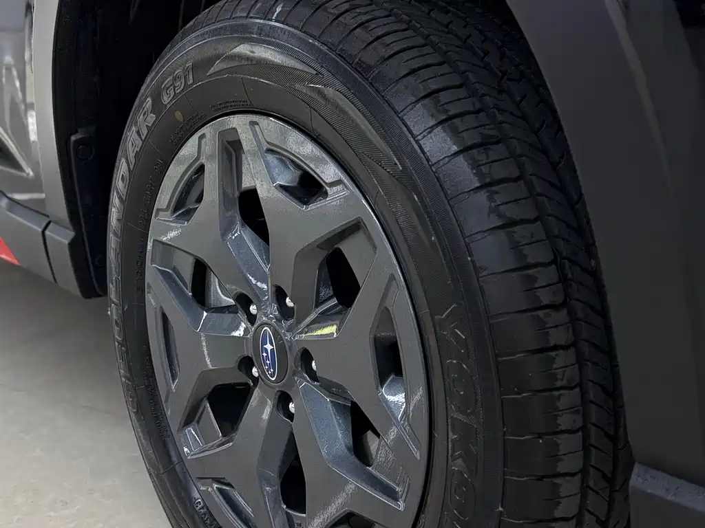 Subaru Forester 2025 — фото 23