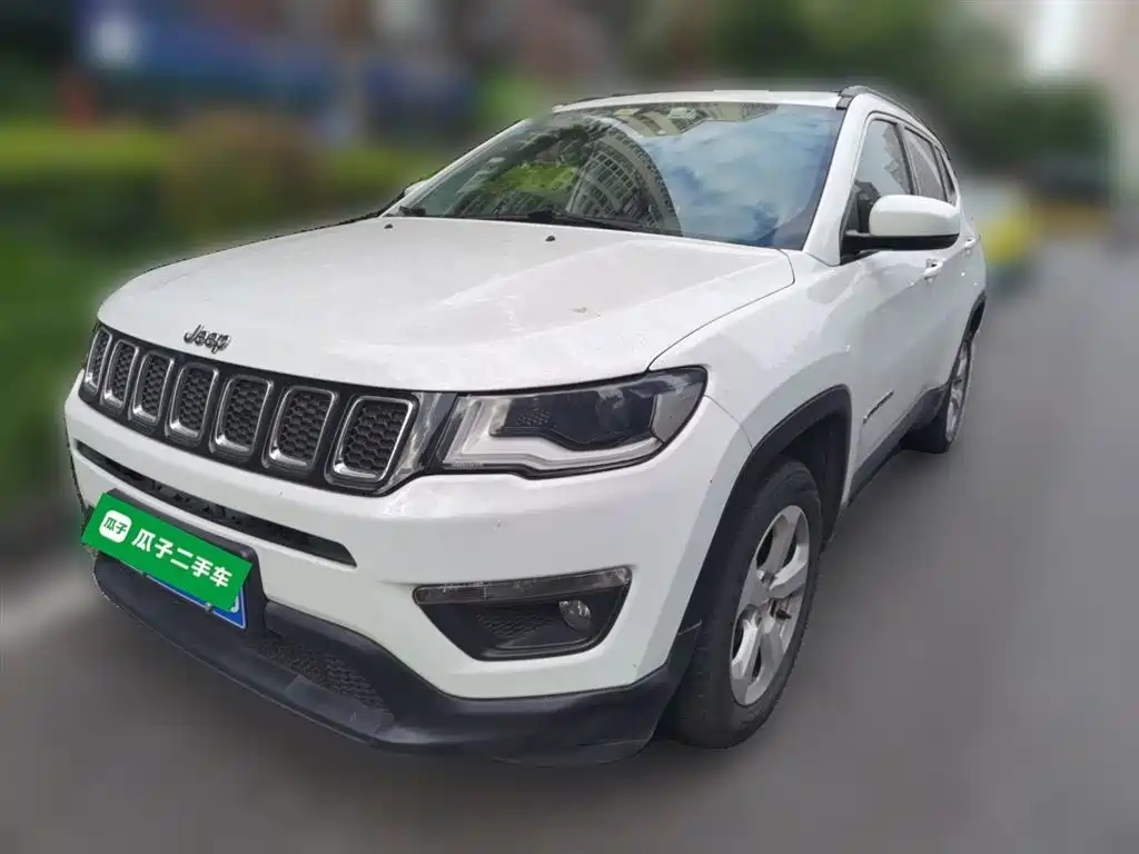 Jeep Compass 2017 — фото 2