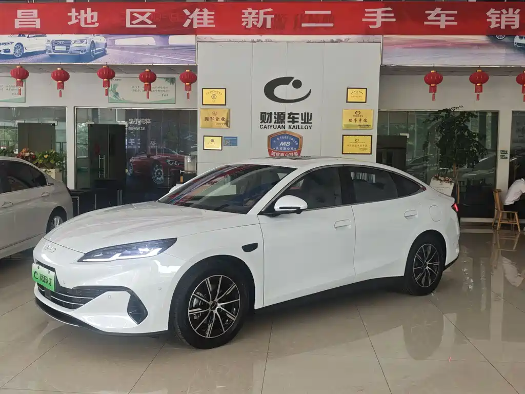 BYD Seal 06 2025