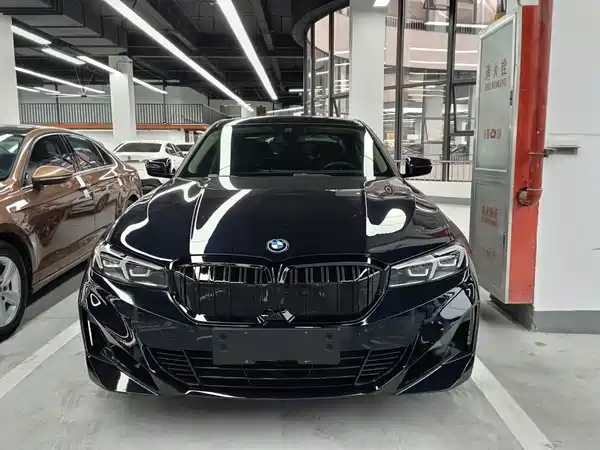BMW i3 2024