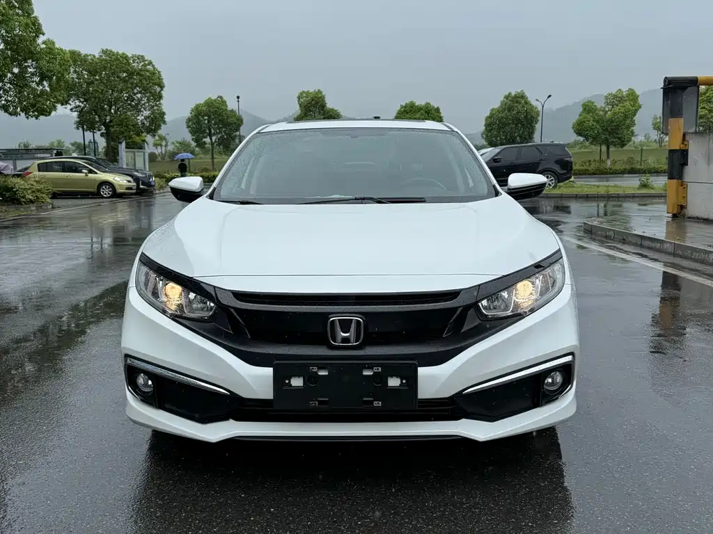 Honda Civic 2021 — фото 2