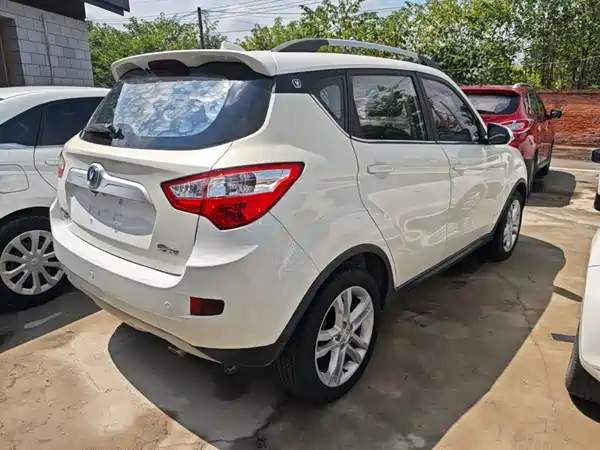 Changan CS35 2016
