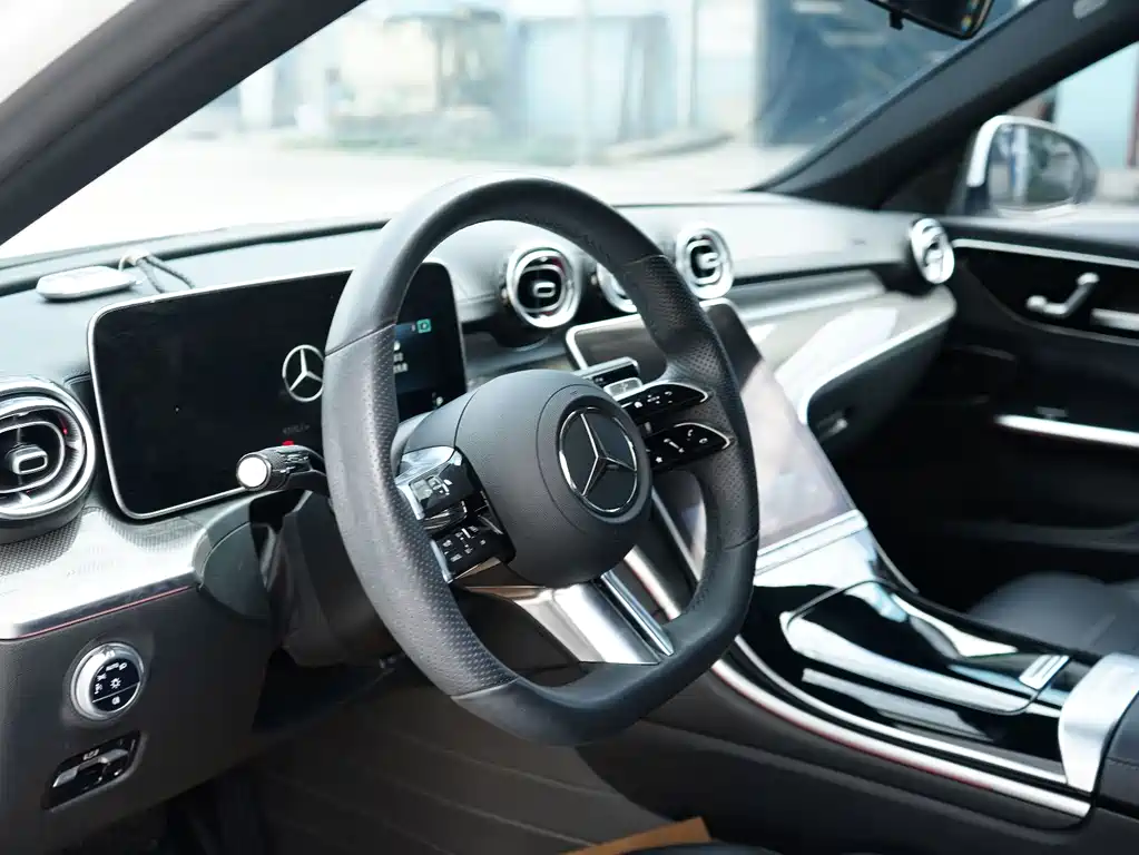Mercedes-Benz C-Class 2021 — фото 17