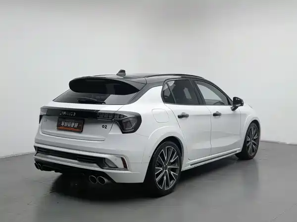 Lynk & Co 02 Hatchback 2022