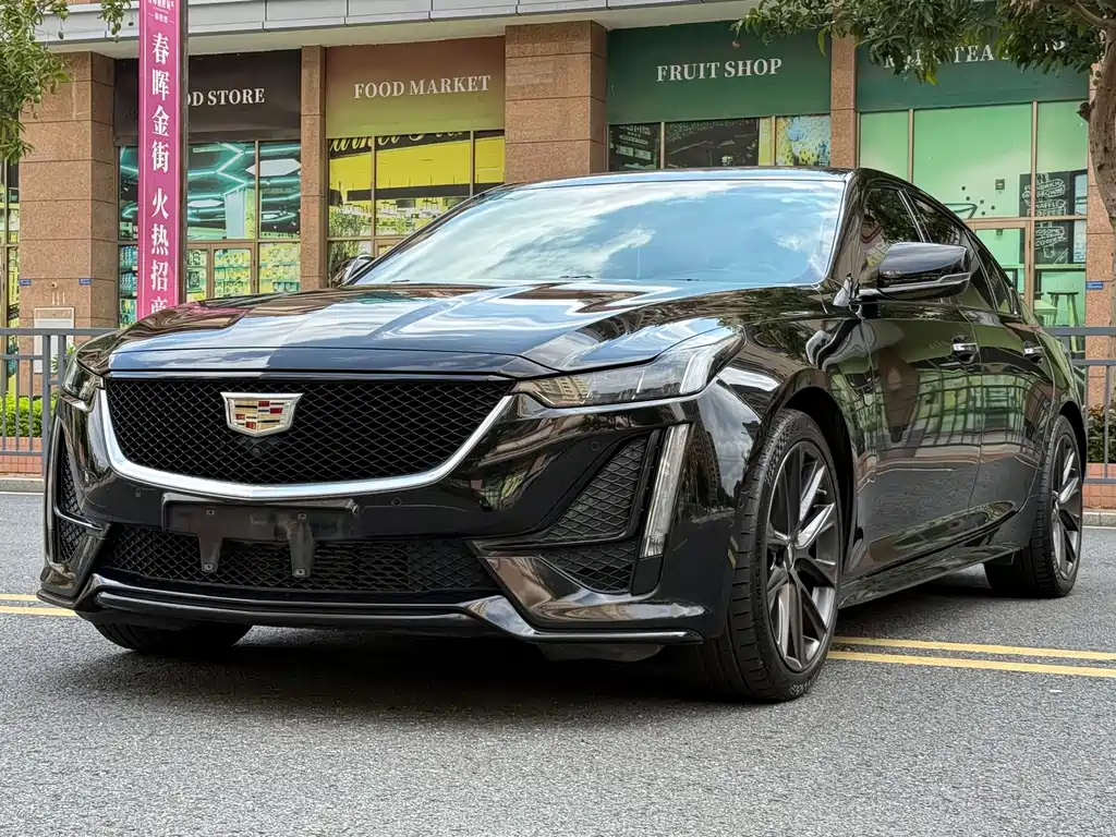 Cadillac CT5 2020 — фото 1