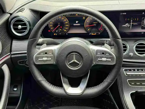 Mercedes-Benz E-Class 2020
