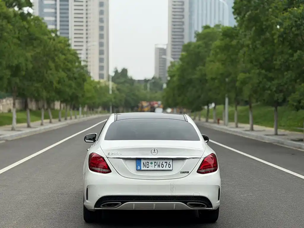 Mercedes-Benz C-Class 2018 — фото 12