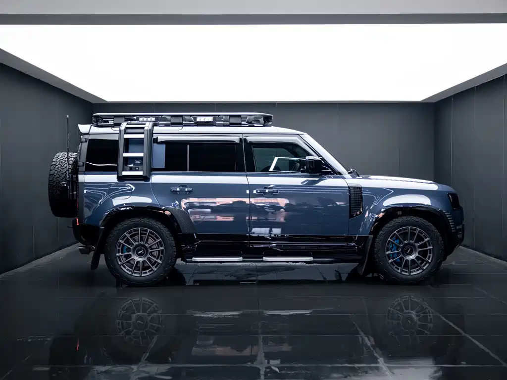 Land Rover Defender 2022 — фото 4