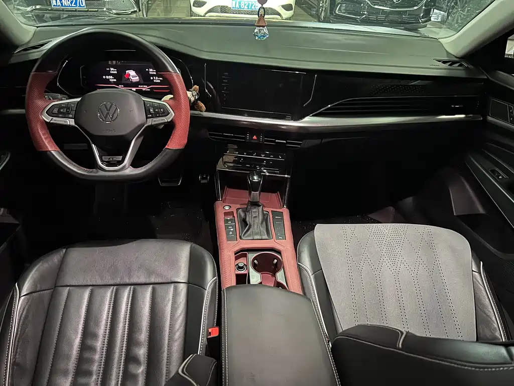 Volkswagen Passat 2022
