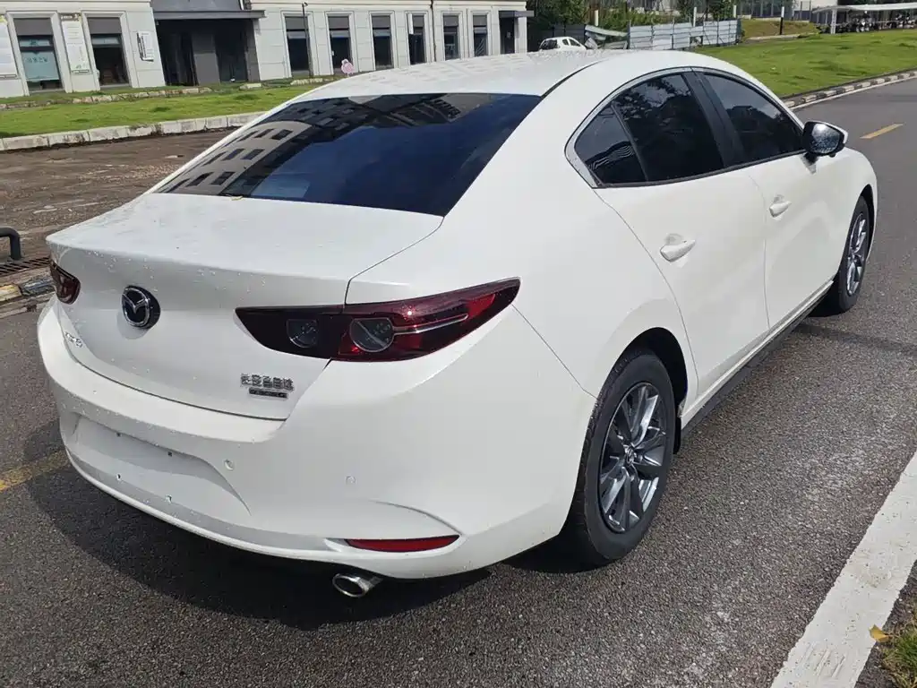 Mazda 3 Angkesela 2021
