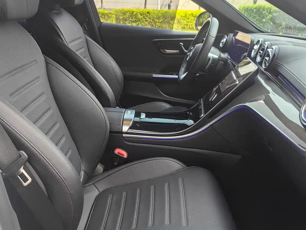 Mercedes-Benz C-Class 2022 — фото 17